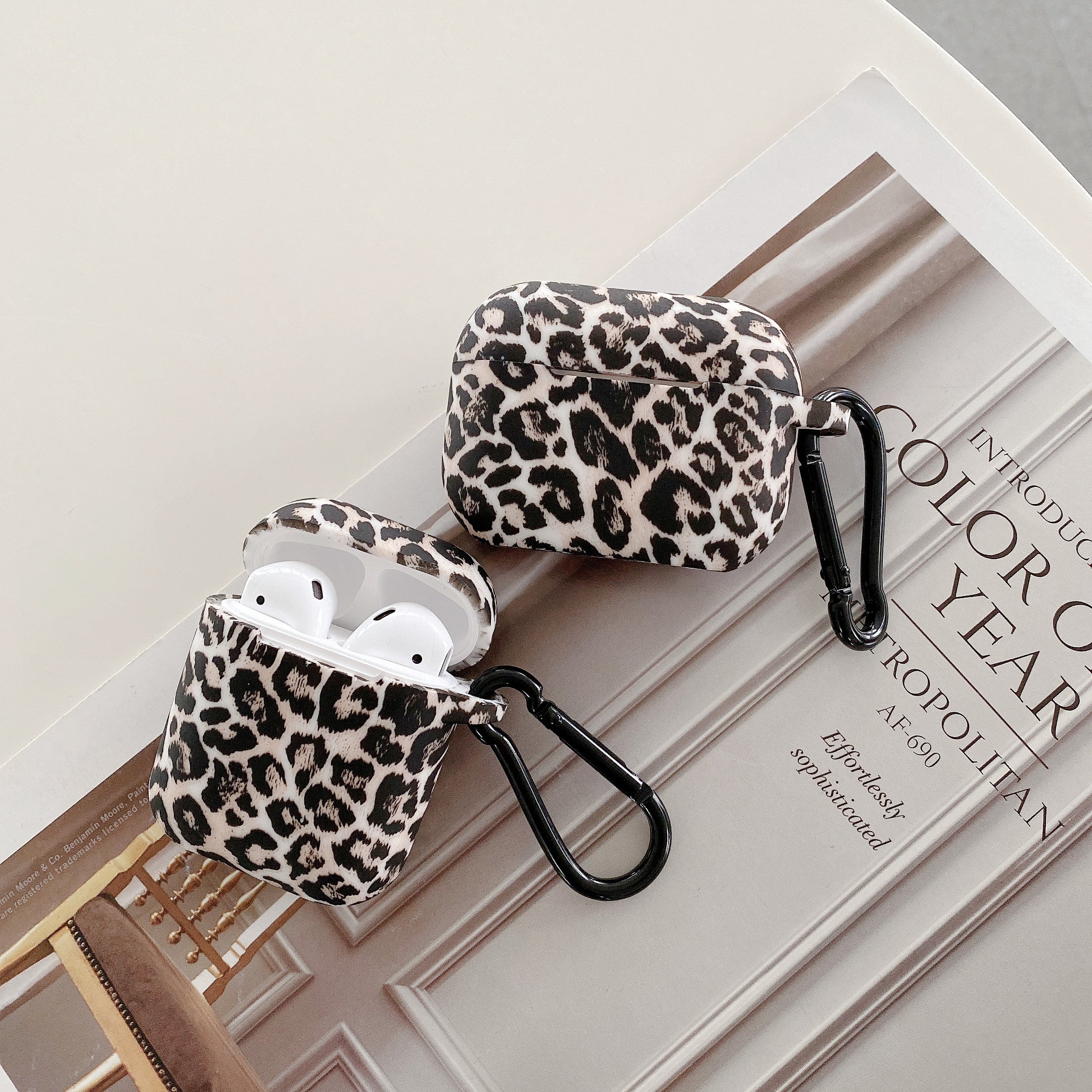 Leopar Desenli AirPods Koruyucu Kılıf