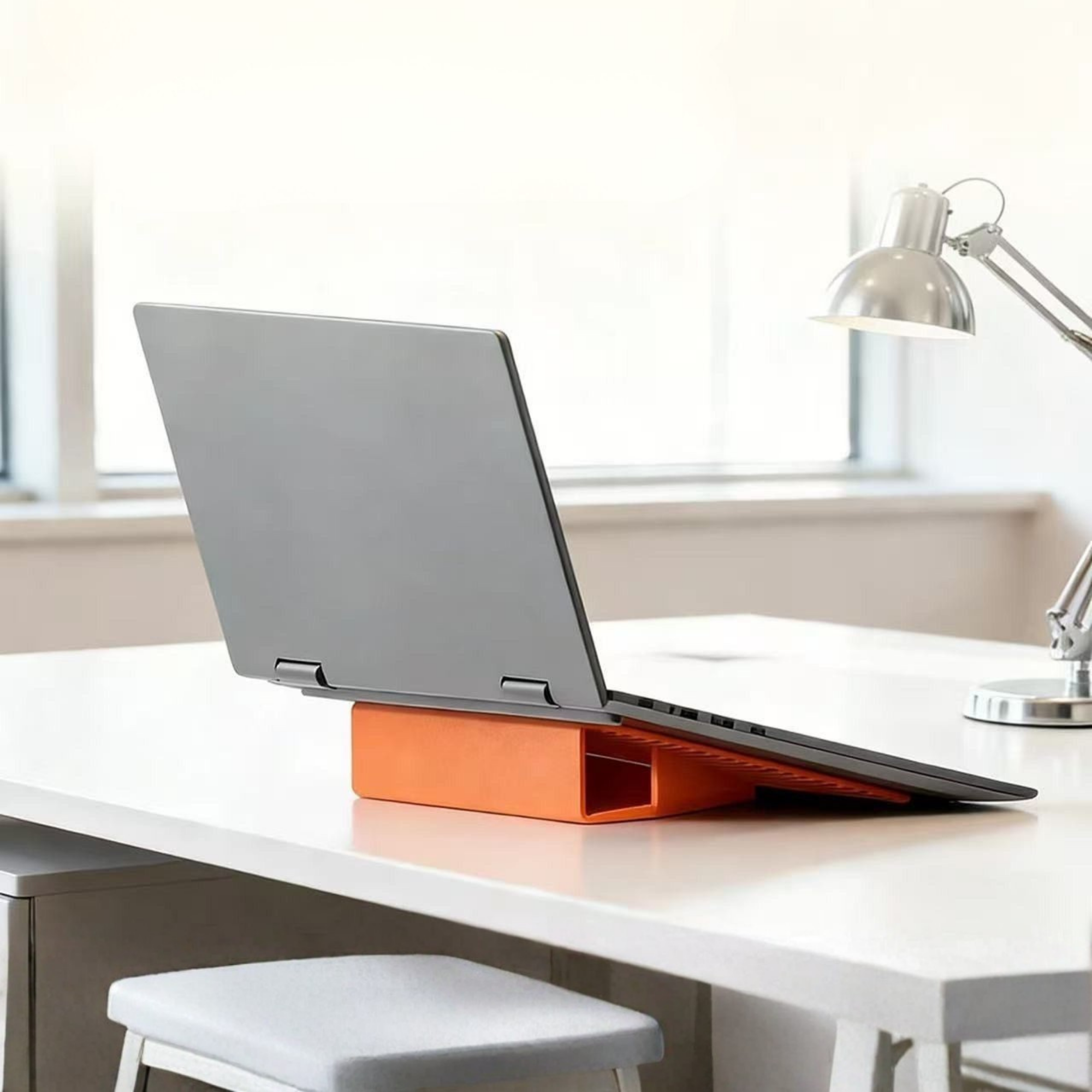 Katlanabilir Çok Amaçlı Telefon, Tablet ve Laptop Standı